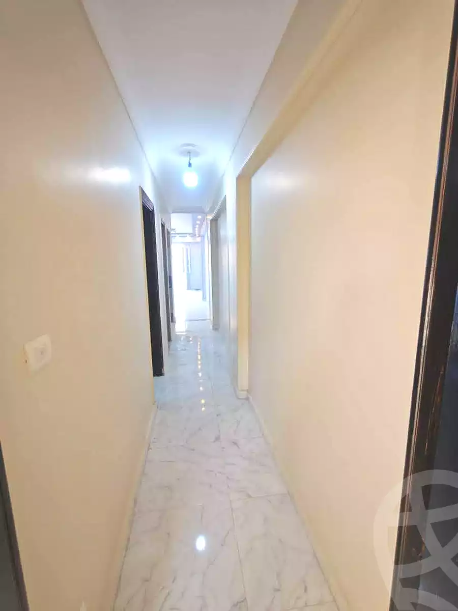 https://aqarmap.com.eg/en/listing/6955742-for-sale-alexandria-al-agamy-el-hanouvel-el-warsha-st