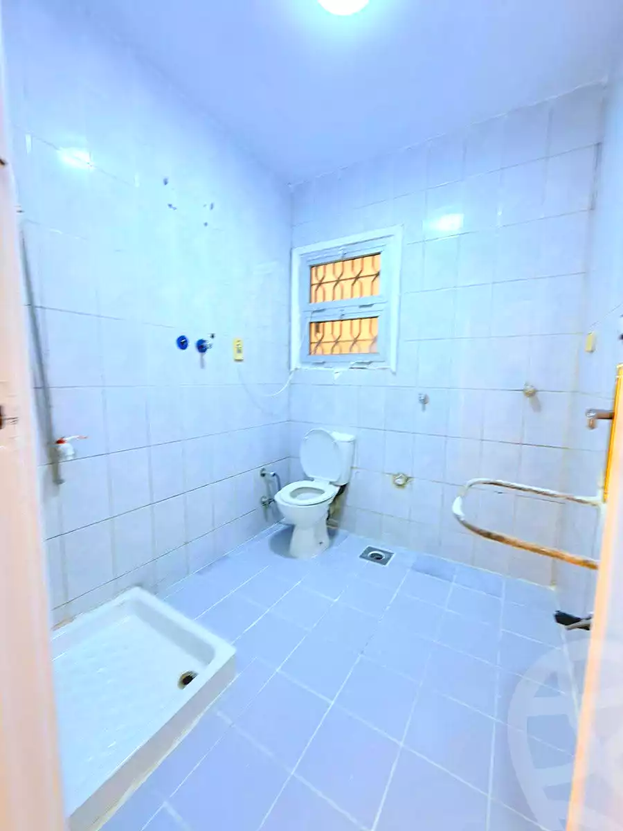 https://aqarmap.com.eg/en/listing/6955830-for-sale-alexandria-al-agamy-shataa-el-nakheel