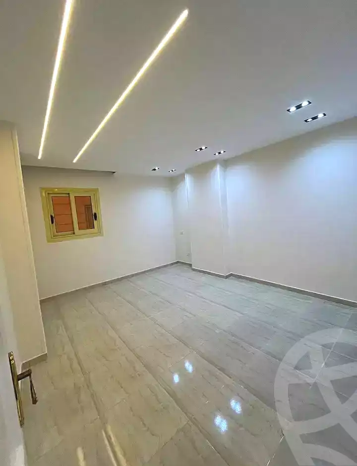 https://aqarmap.com.eg/ar/listing/6956205-for-sale-alexandria-al-agamy-lbytsh-bianchiii