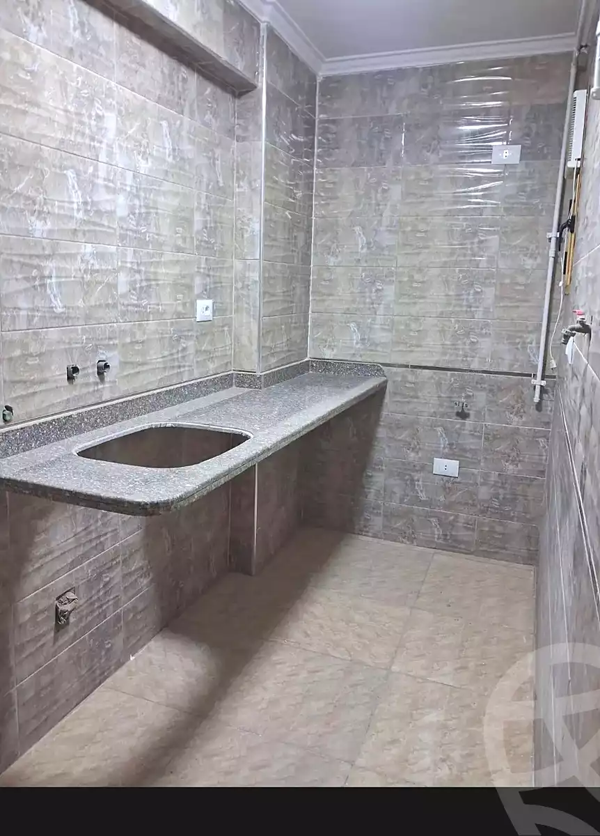 https://aqarmap.com.eg/en/listing/6956384-for-sale-alexandria-el-montazah-khorshid-el-awayed-rd