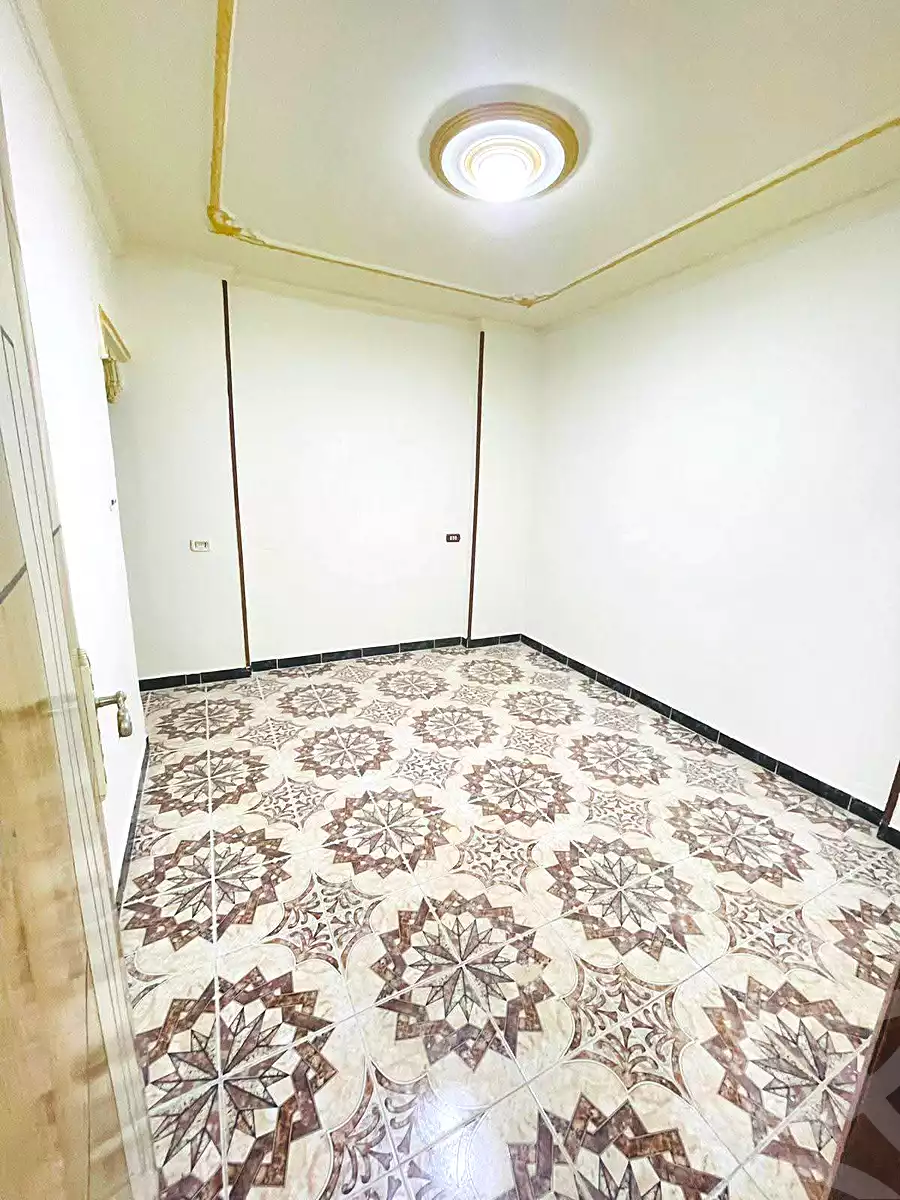https://aqarmap.com.eg/en/listing/6956407-for-sale-alexandria-lsywf-el-falki-street-16-el-eslah
