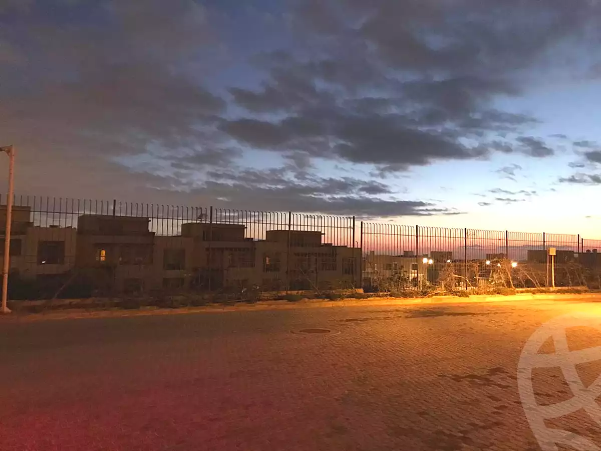 توين هاوس بـ٦ غرف نوم في رويال ميدوز الشيخ زايد، صورة ١٠ من ١٣