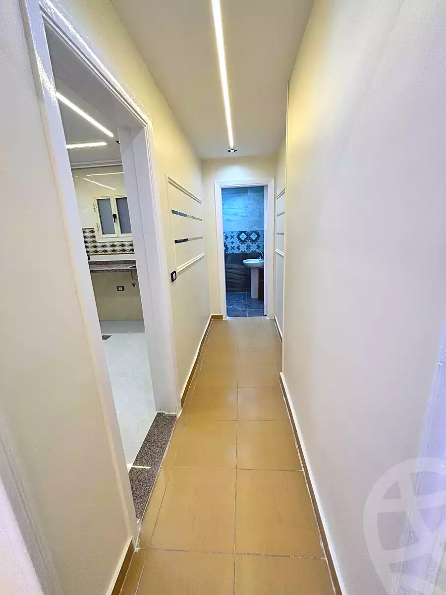 https://aqarmap.com.eg/ar/listing/6956955-for-sale-alexandria-miami-el-gaish-rd-st