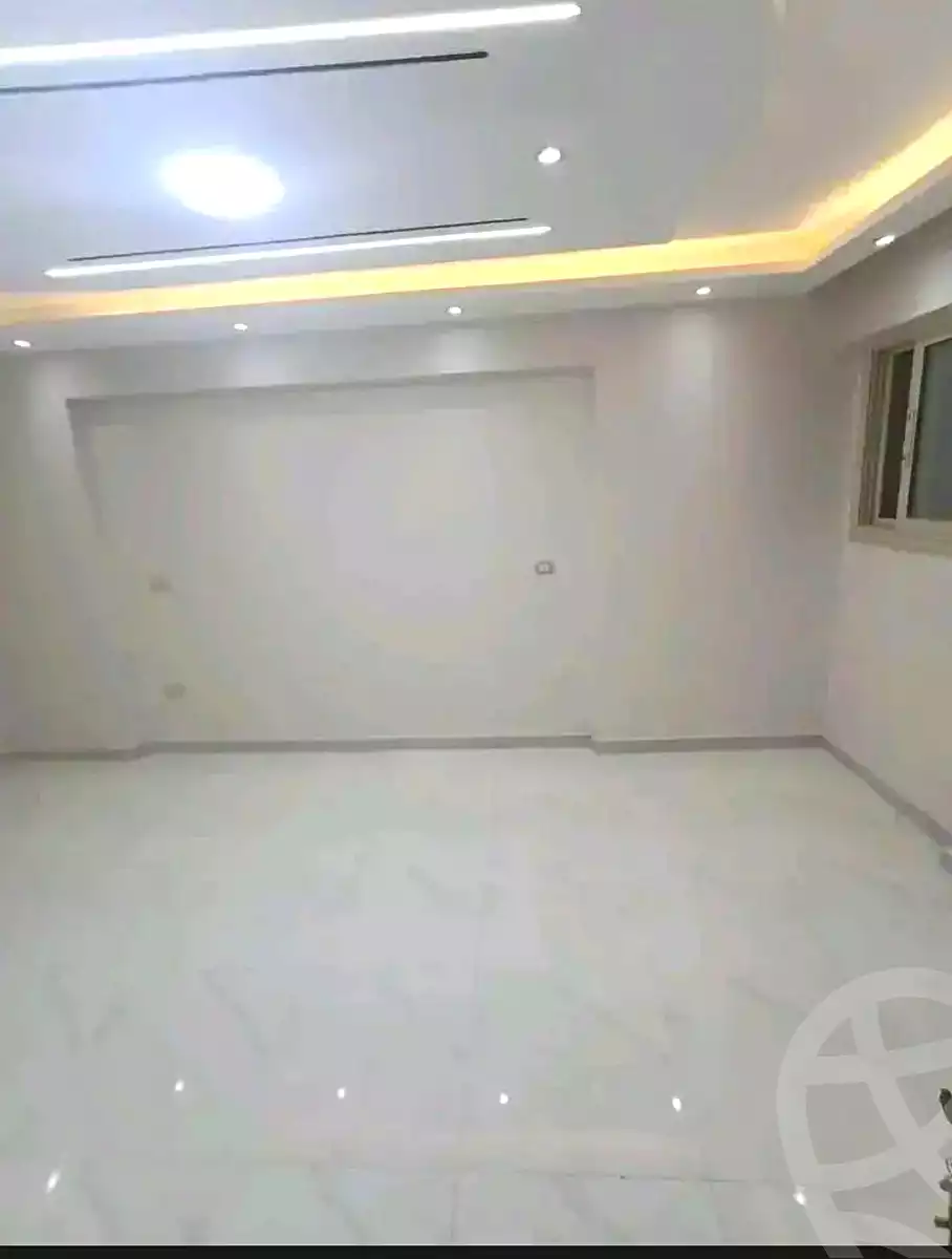 https://aqarmap.com.eg/ar/listing/6957428-for-sale-alexandria-sydy-bshr-sydy-bshr-bhry-street-16