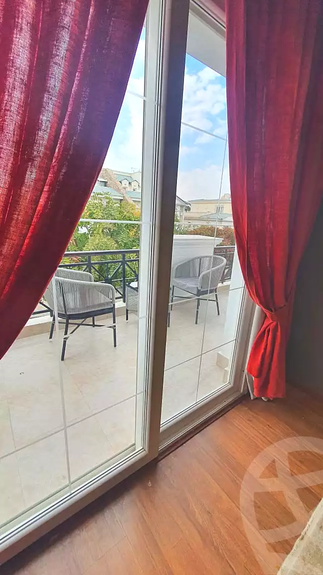 https://aqarmap.com.eg/ar/listing/6957472-for-sale-cairo-new-cairo-compounds-mountain-view-1