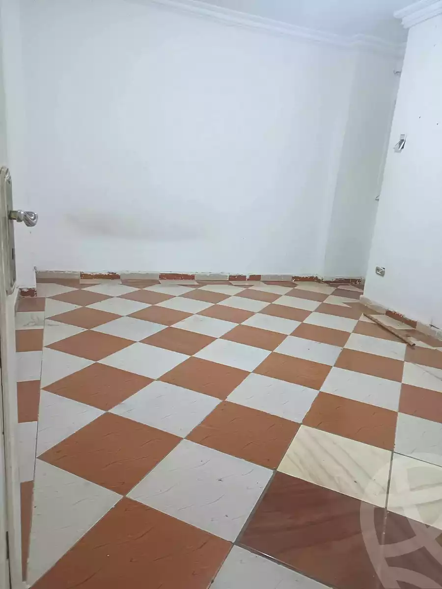https://aqarmap.com.eg/ar/listing/6957606-for-rent-alexandria-sydy-bshr-sydy-bshr-bhry