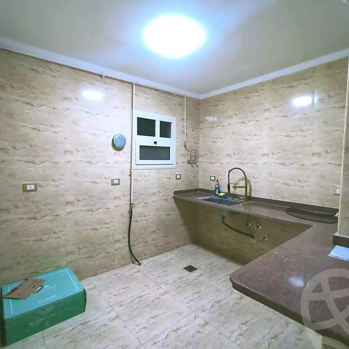 https://aqarmap.com.eg/ar/listing/6957691-for-sale-alexandria-al-agamy-lbytsh-bianchiii