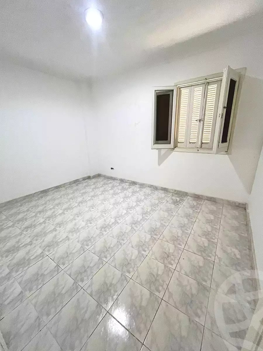 https://aqarmap.com.eg/ar/listing/6957706-for-sale-alexandria-al-agamy-shataa-el-nakheel