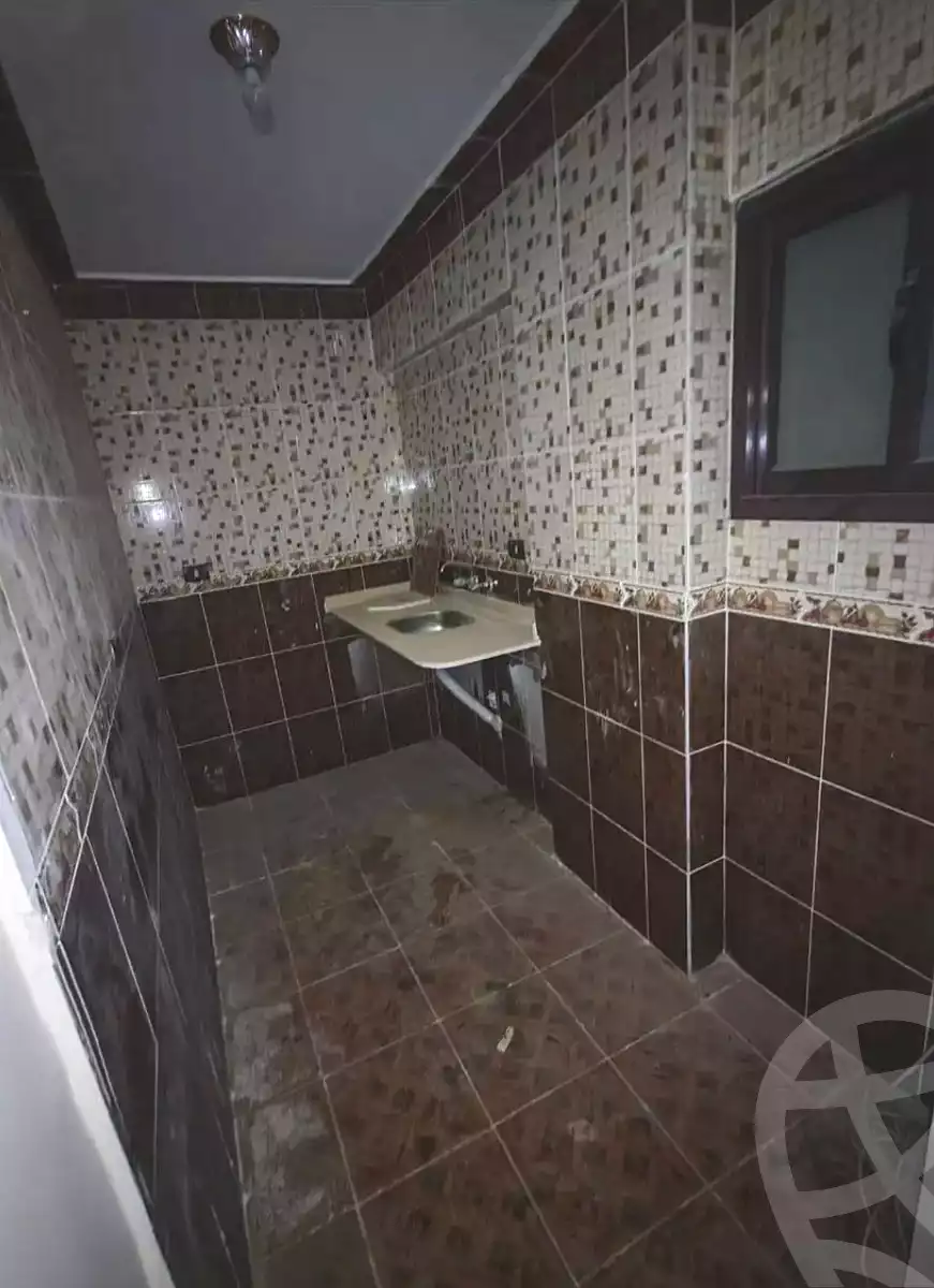 https://aqarmap.com.eg/en/listing/6957729-for-sale-alexandria-al-agamy-el-hanouvel-al-asdakaa-st