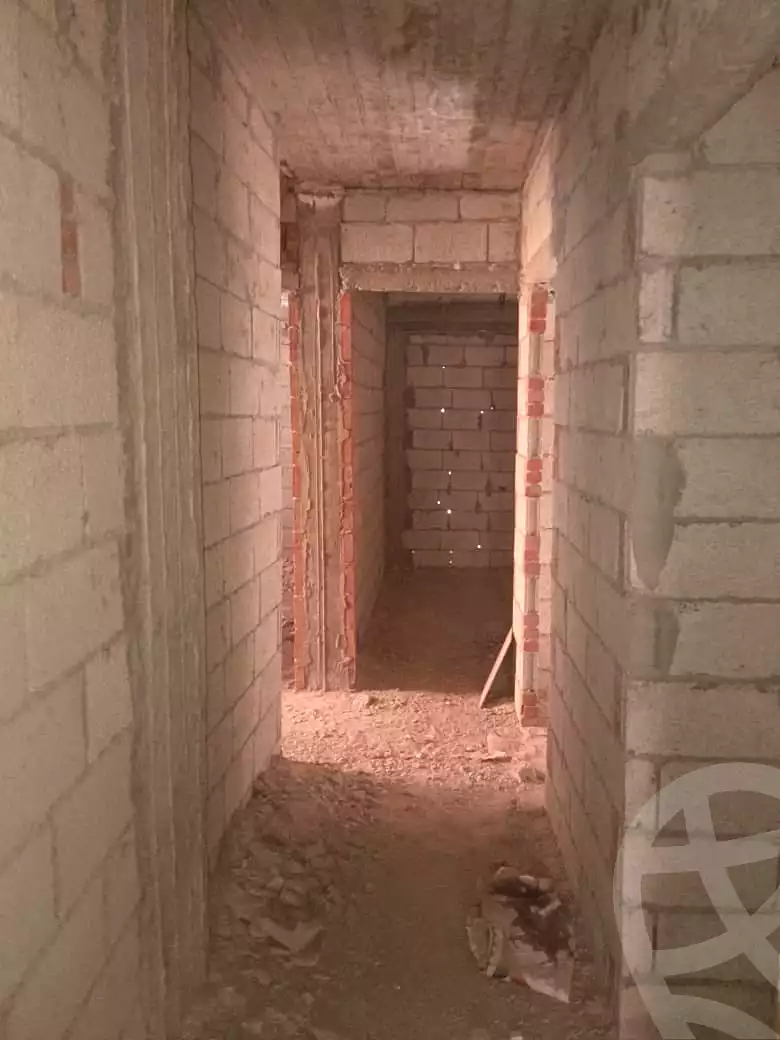 https://aqarmap.com.eg/ar/listing/6957734-for-sale-alexandria-al-agamy-el-hanouvel