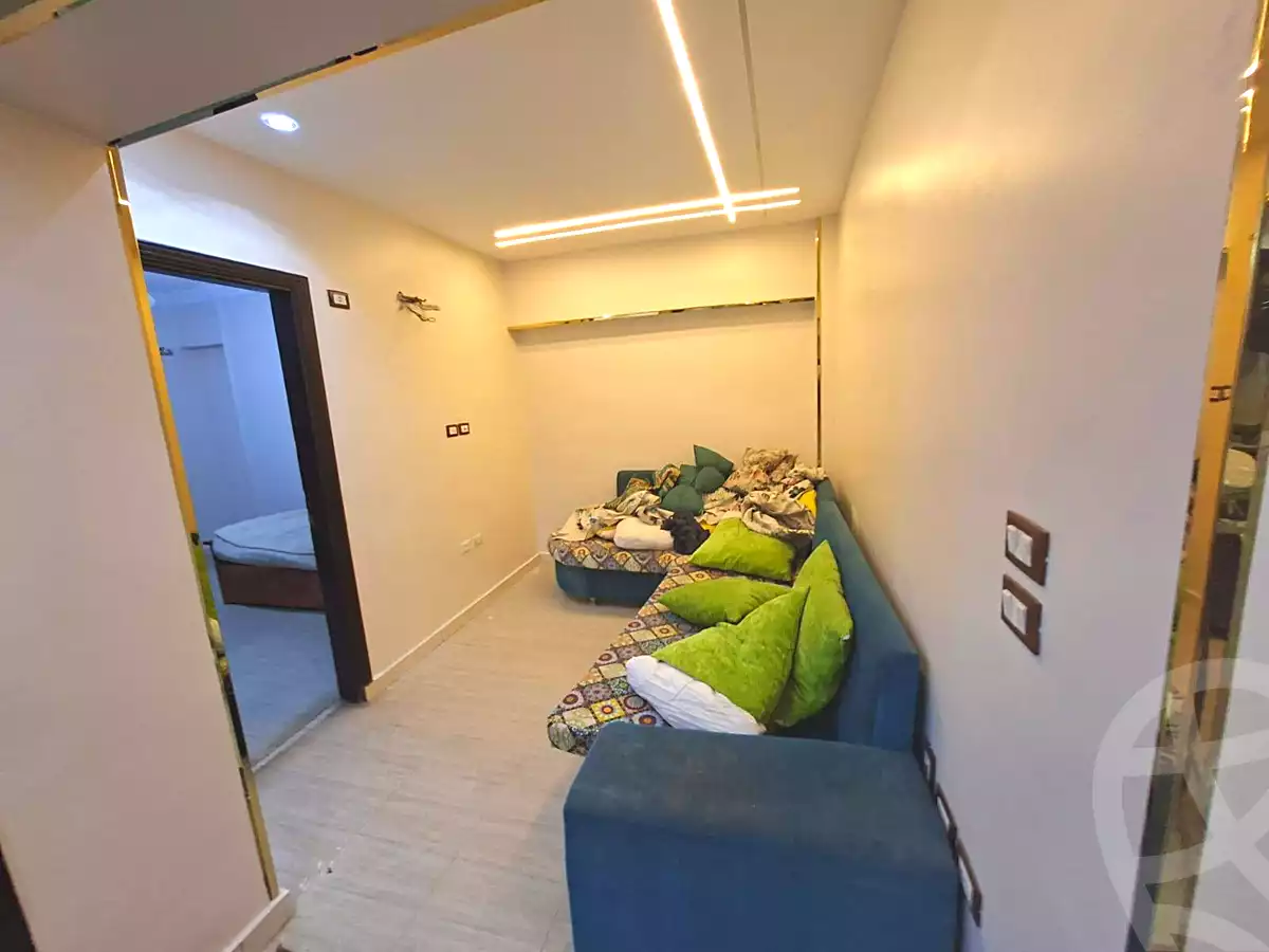 https://aqarmap.com.eg/en/listing/6957921-for-sale-cairo-helwan-helwan-el-sharkeya-mostafa-safwat-st