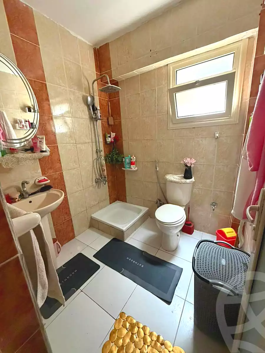 https://aqarmap.com.eg/ar/listing/6958390-for-sale-alexandria-al-agamy-lbytsh-shahr-al-assal-st