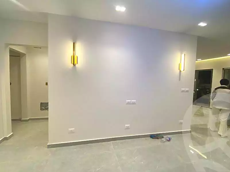 https://aqarmap.com.eg/ar/listing/6958388-for-sale-cairo-new-cairo-compounds-eastown-eastown-parks