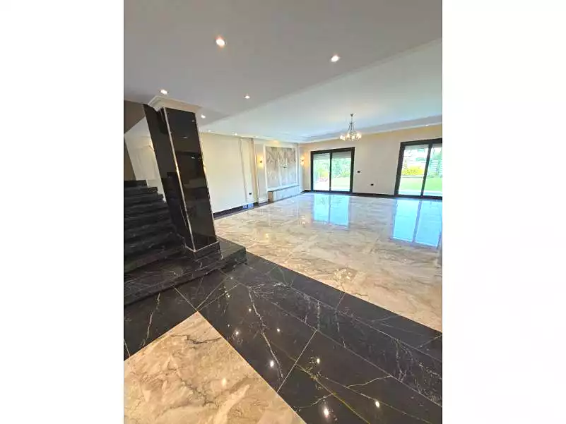 https://aqarmap.com.eg/ar/listing/6958395-for-rent-cairo-new-cairo-compounds-azzar