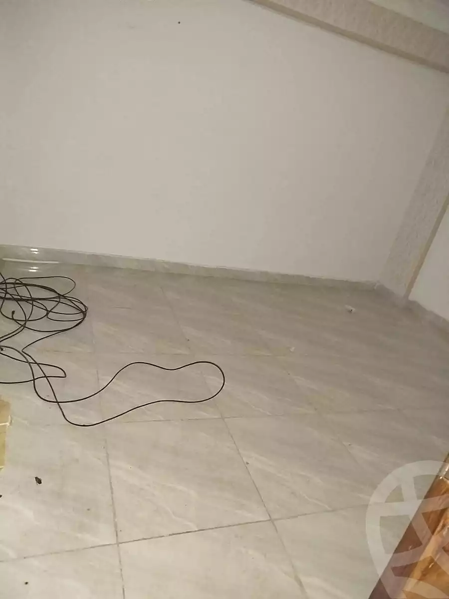 https://aqarmap.com.eg/ar/listing/6958486-for-sale-alexandria-al-agamy-el-hanouvel-el-salam-st