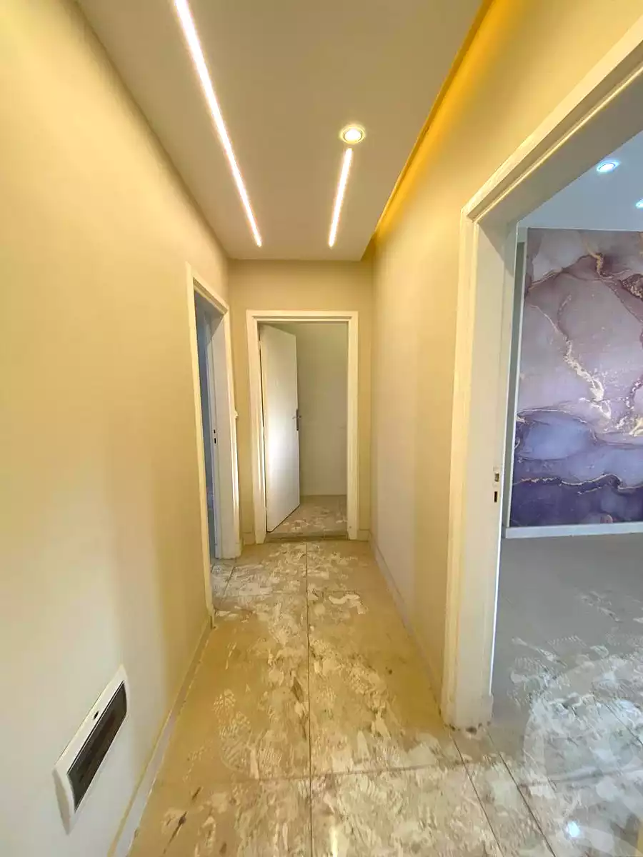 https://aqarmap.com.eg/ar/listing/6958668-for-rent-cairo-downtown-tl-t-hrb