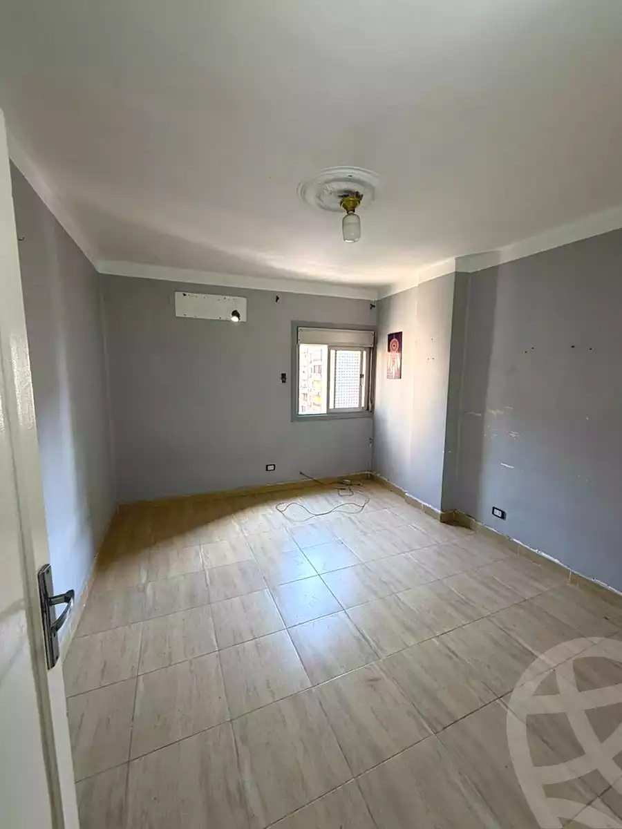 https://aqarmap.com.eg/ar/listing/6958938-for-sale-cairo-heliopolis-ard-el-golf-el-nozha-st