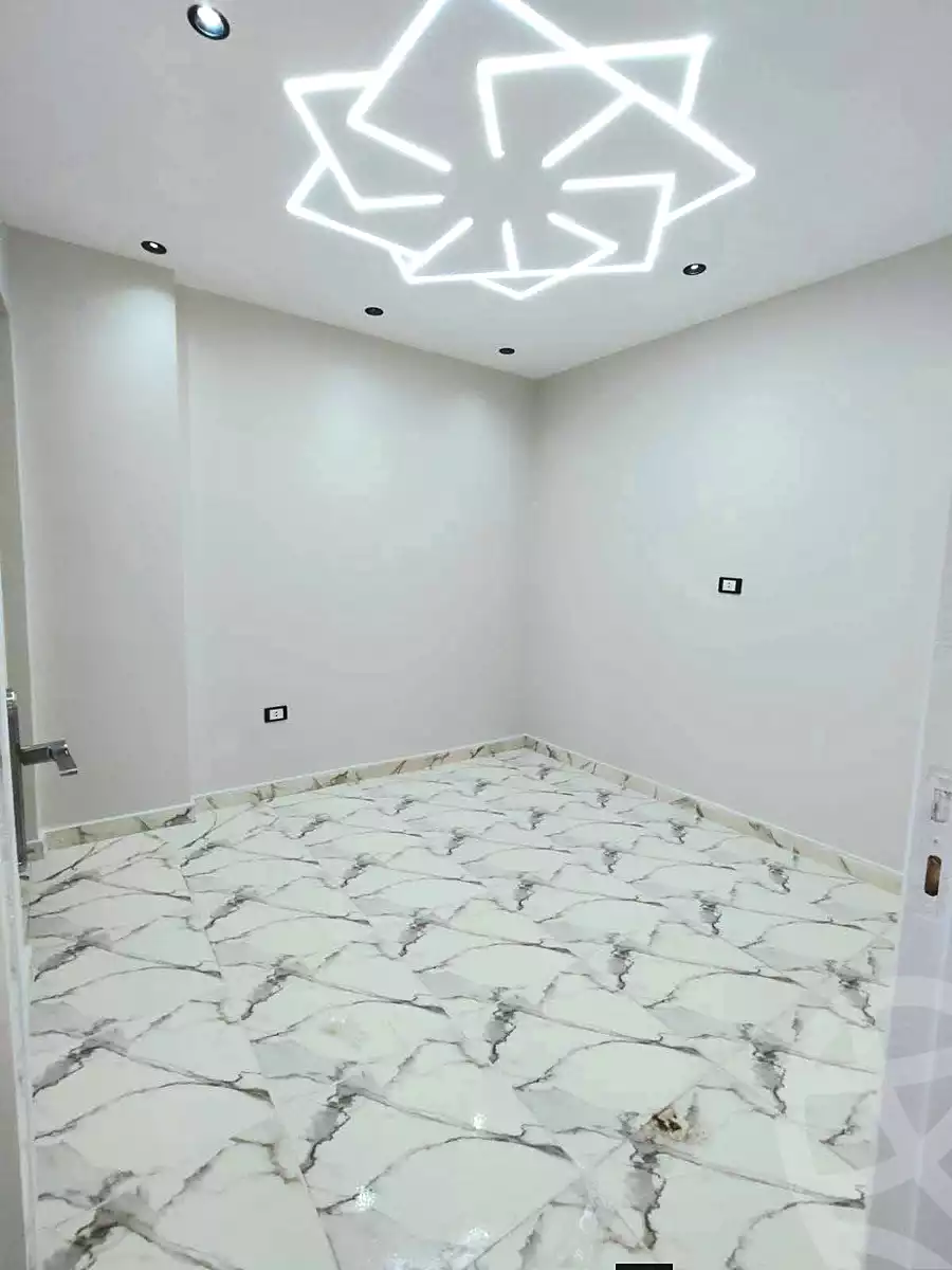 https://aqarmap.com.eg/en/listing/6959050-for-sale-alexandria-al-agamy-lbytsh-el-saleheen-mosque-st