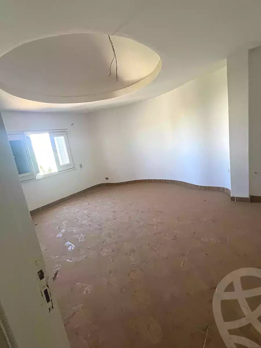 فيلا بـ٣ غرف نوم في ساندوريني، صورة ٤ من ١٢