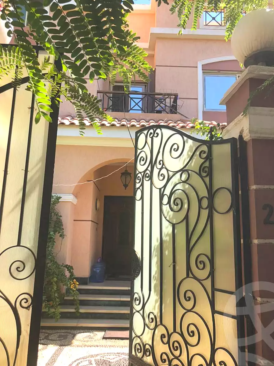 تاون هاوس بـ٤ غرف نوم في Continental Gardens، صورة ٤ من ٧