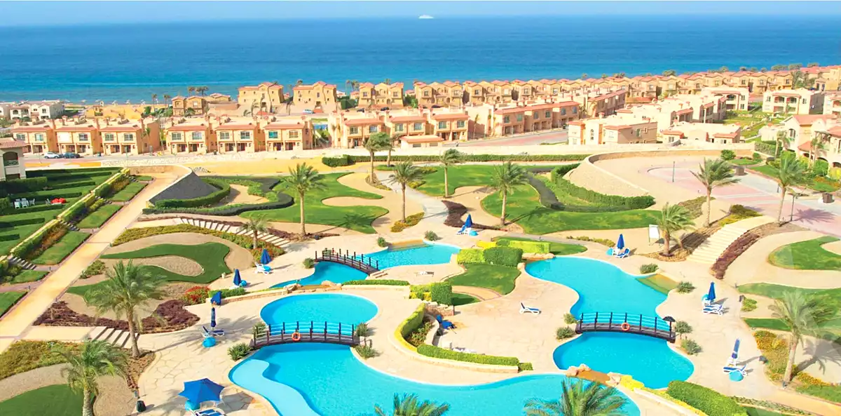 https://aqarmap.com.eg/ar/listing/6959456-for-sale-ain-elsokhna-resorts-la-vista-topaz