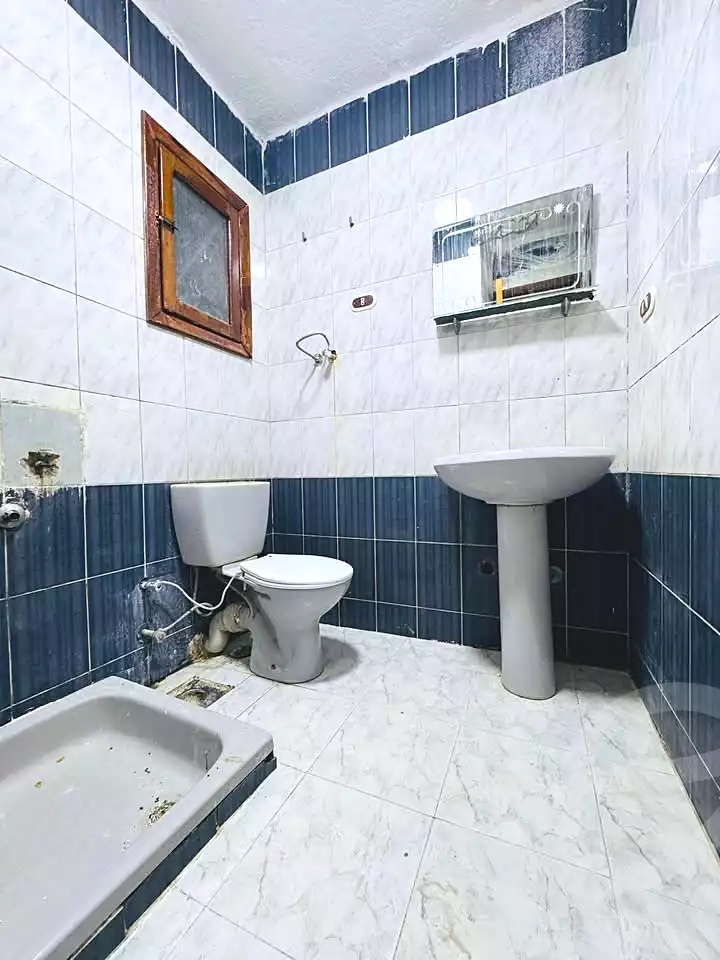 https://aqarmap.com.eg/ar/listing/6959781-for-sale-alexandria-al-agamy-shataa-el-nakheel