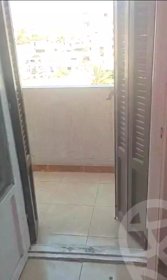 https://aqarmap.com.eg/ar/listing/6960130-for-sale-alexandria-al-agamy-el-hanouvel