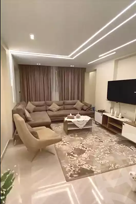 https://aqarmap.com.eg/ar/listing/6960405-for-sale-cairo-helwan-hadayek-helwan-el-eshrein-st