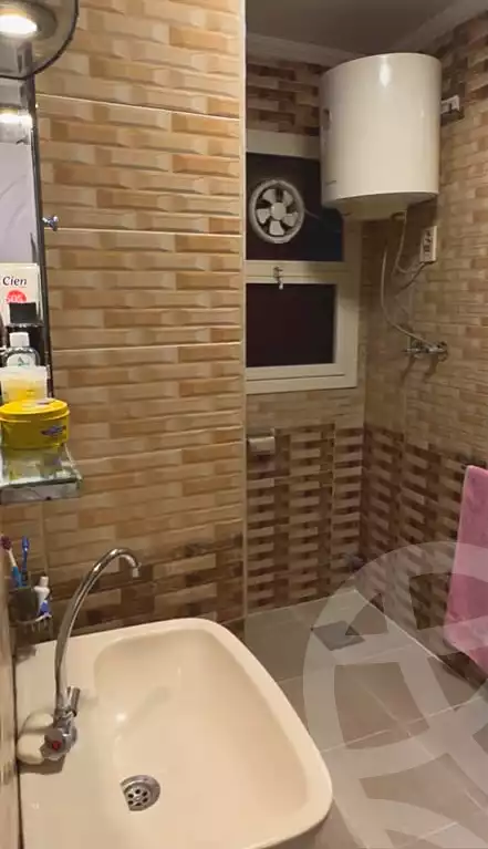 https://aqarmap.com.eg/en/listing/6960506-for-sale-cairo-shoubra-el-sahel-shobra-st