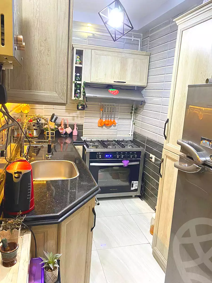 https://aqarmap.com.eg/ar/listing/6961072-for-sale-alexandria-al-agamy-lbytsh-shahr-al-assal-st