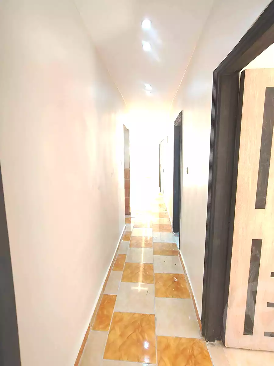 https://aqarmap.com.eg/ar/listing/6961099-for-sale-alexandria-sydy-bshr-sydy-bshr-bhry-shr-mhmwd-l-yswy