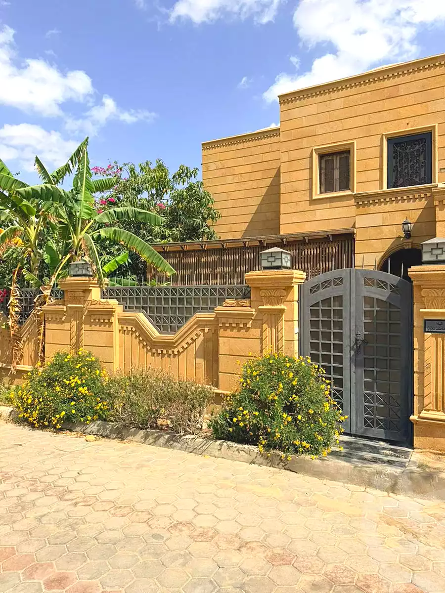 https://aqarmap.com.eg/en/listing/6703477-for-sale-cairo-6th-of-october-hadaeq-october-haram-city-ahmed-refaat-st