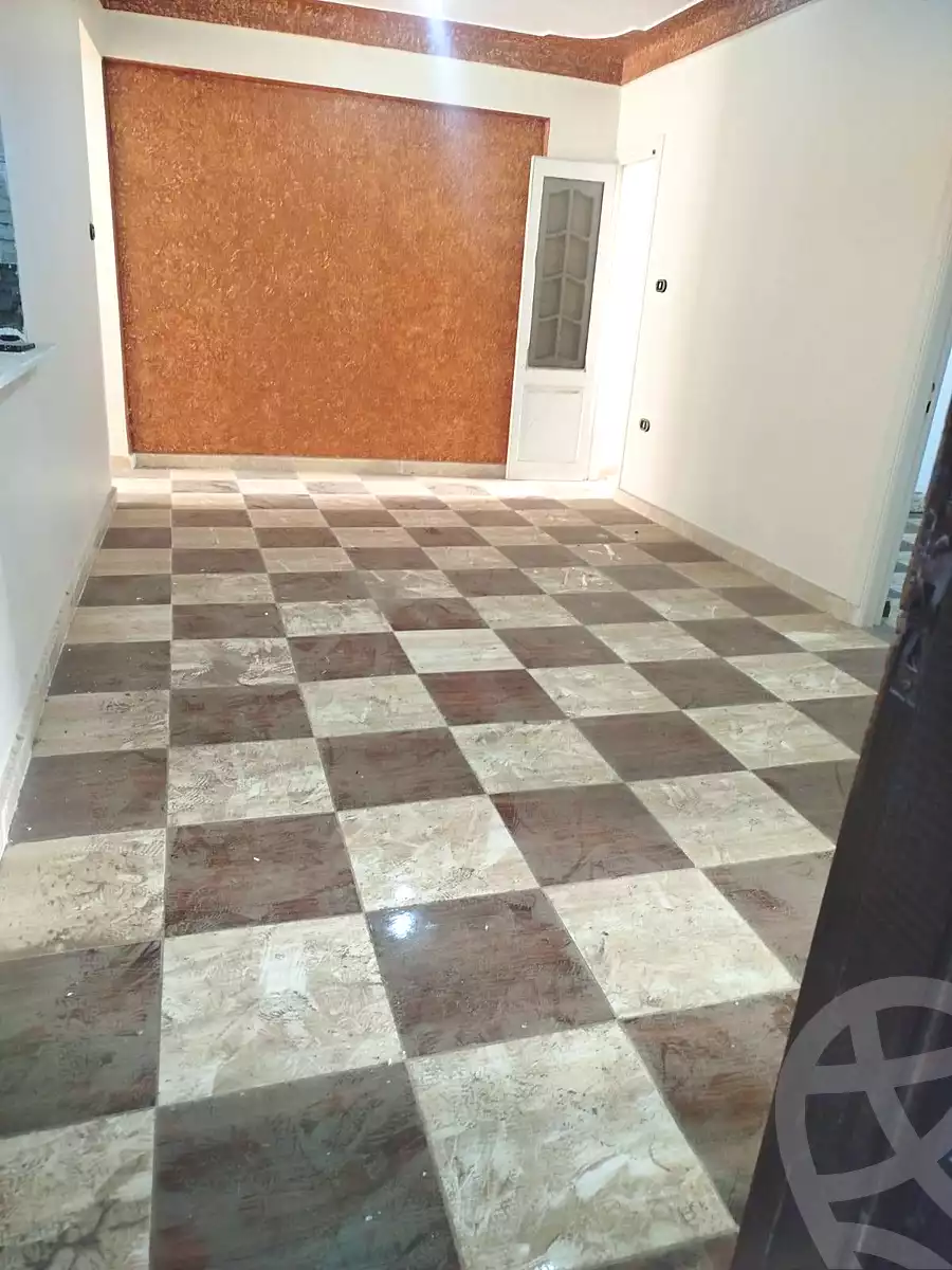 https://aqarmap.com.eg/ar/listing/6961202-for-rent-alexandria-al-agamy-bw-ywsf