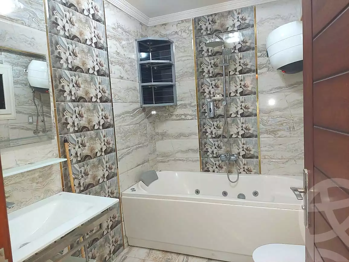 https://aqarmap.com.eg/ar/listing/6961488-for-sale-cairo-ljyz-el-warraq-kwrnysh-lwrq
