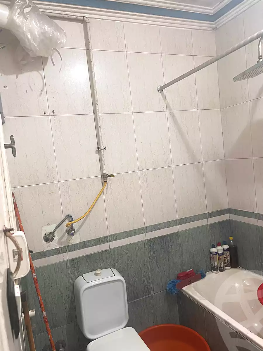 https://aqarmap.com.eg/en/listing/6961686-for-sale-cairo-faisal-kafr-tohormos-queen-nazli-st