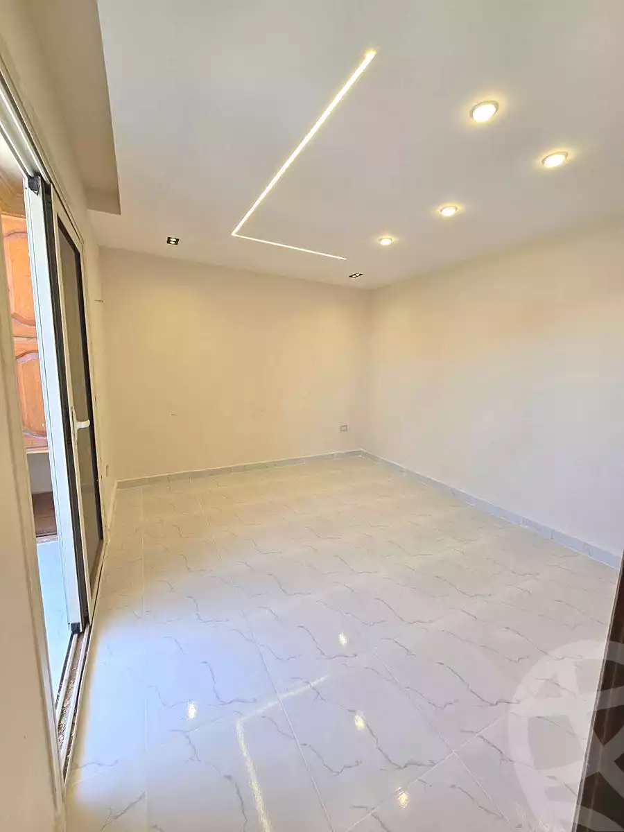 https://aqarmap.com.eg/en/listing/6961714-for-sale-alexandria-el-asafra-hasan-kamel-st