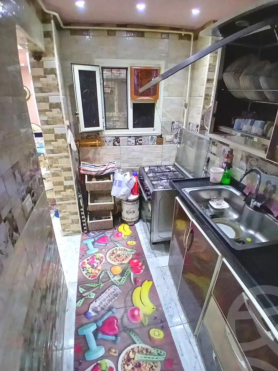 https://aqarmap.com.eg/ar/listing/6961806-for-sale-alexandria-al-agamy-el-hanouvel-radwan-st