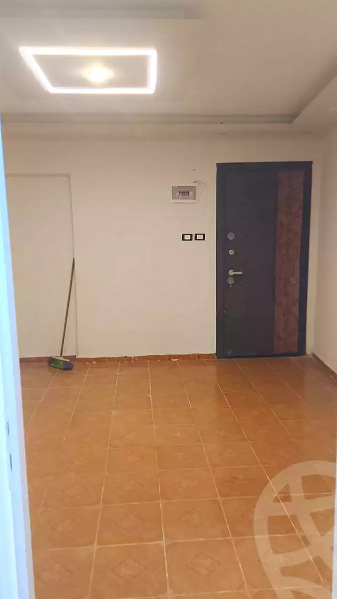 https://aqarmap.com.eg/en/listing/6961998-for-rent-alexandria-al-agamy-lbytsh