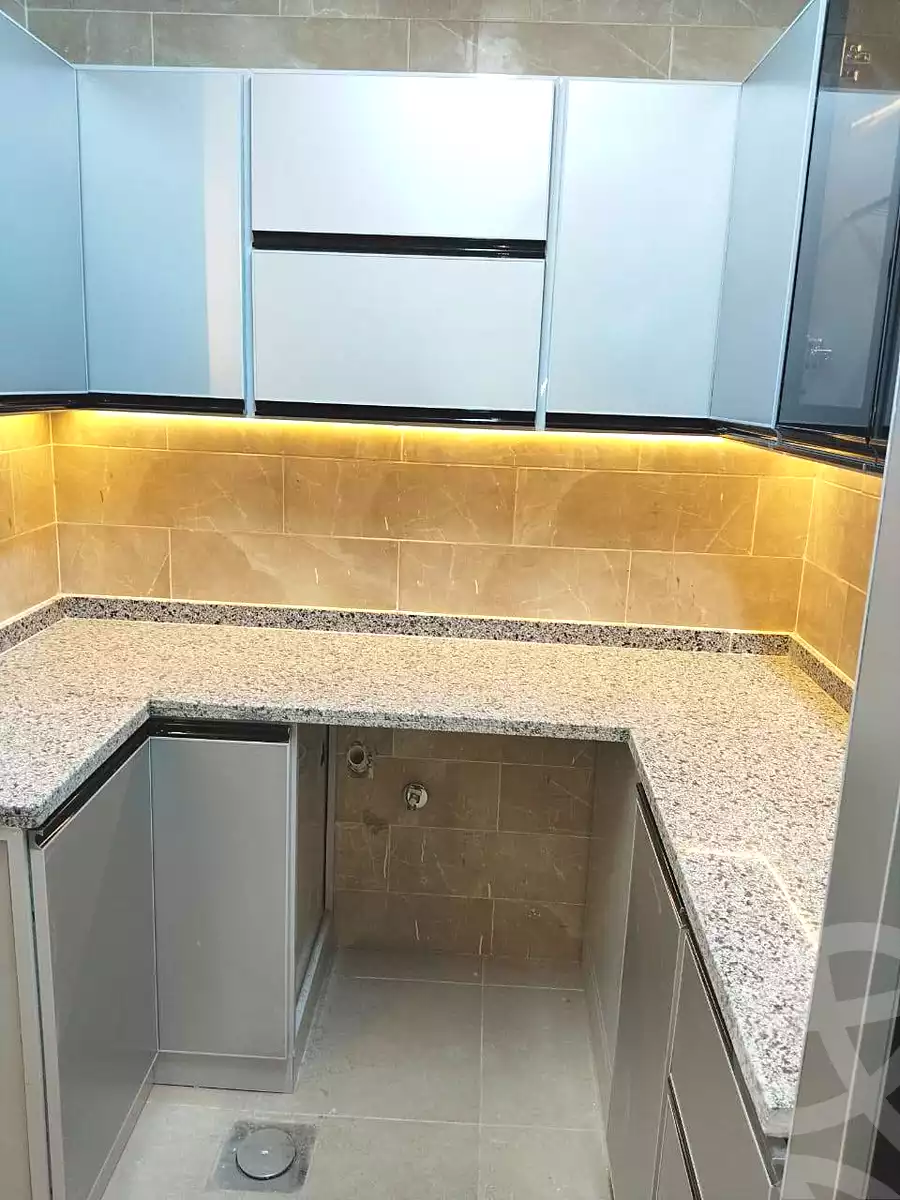 https://aqarmap.com.eg/ar/listing/6962335-for-sale-cairo-nozha-2-gesr-el-suez-st