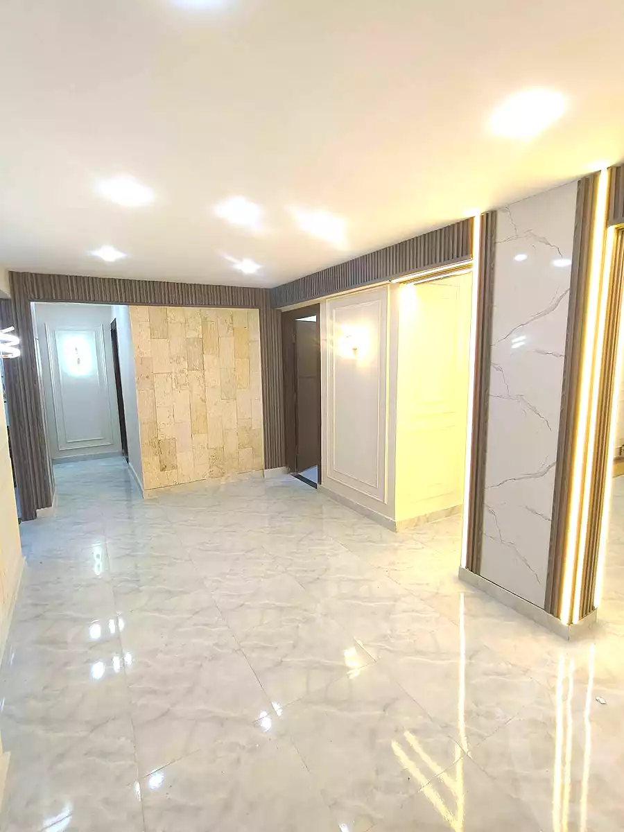 https://aqarmap.com.eg/en/listing/6962716-for-sale-alexandria-miami-shr-jml-bd-lnsr