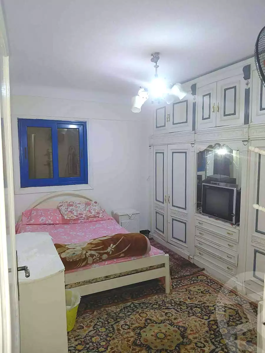 https://aqarmap.com.eg/ar/listing/6962726-for-sale-alexandria-sydy-bshr-sydy-bshr-bhry-shr-khld-bn-lwlyd
