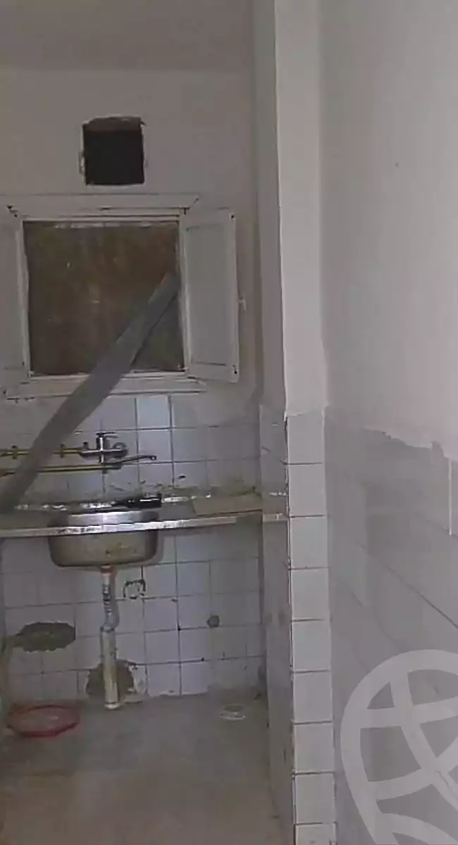 https://aqarmap.com.eg/en/listing/6962772-for-sale-cairo-helwan-helwan-el-sharkeya-saleh-sobhy-st