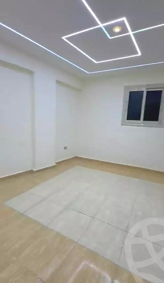 https://aqarmap.com.eg/ar/listing/6963490-for-sale-alexandria-el-asafra-shr-45