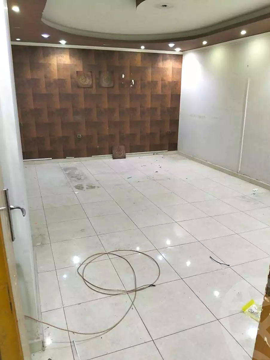 https://aqarmap.com.eg/ar/listing/6963541-for-sale-cairo-helwan-sherif-st