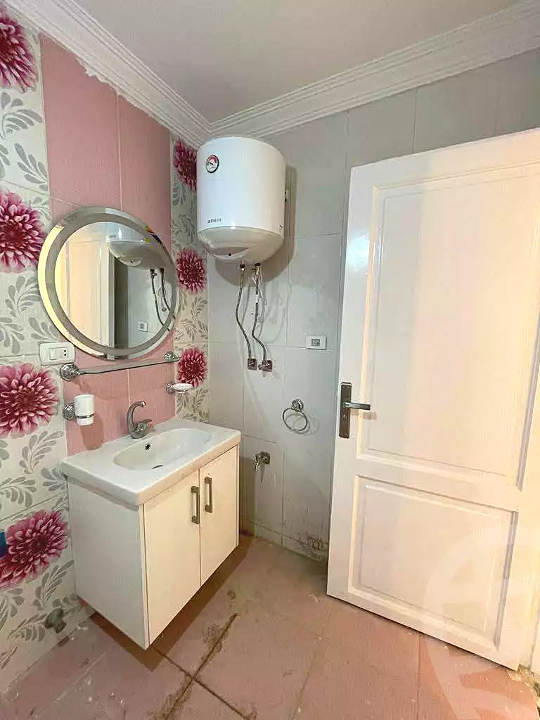 https://aqarmap.com.eg/en/listing/6963637-for-sale-cairo-helwan-helwan-el-sharkeya-gaafar-st