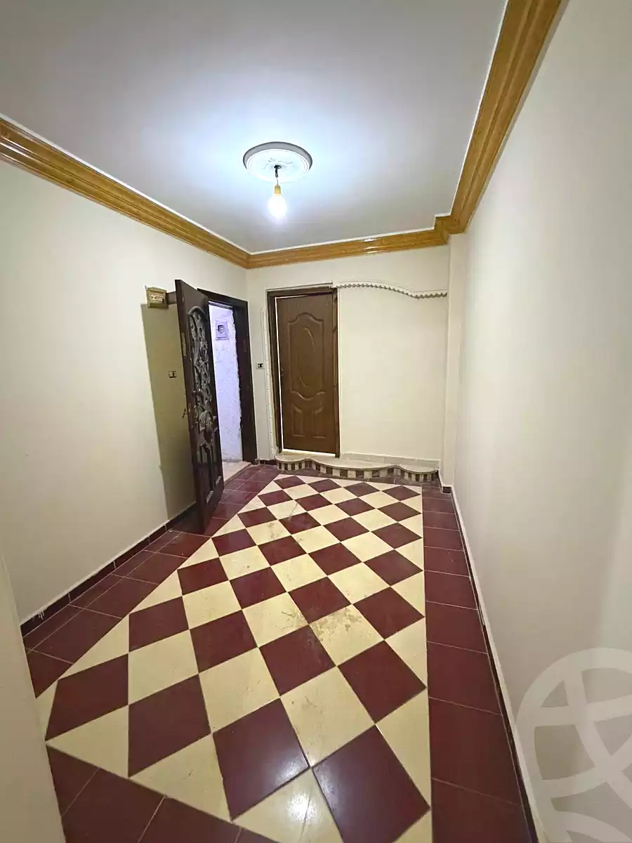 https://aqarmap.com.eg/ar/listing/6963763-for-sale-alexandria-al-agamy-el-hanouvel-el-salam-st