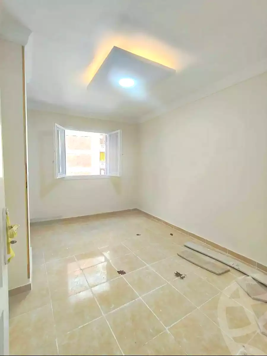 https://aqarmap.com.eg/ar/listing/6963856-for-sale-alexandria-sydy-bshr-sydy-bshr-bhry-khalil-hamada-st