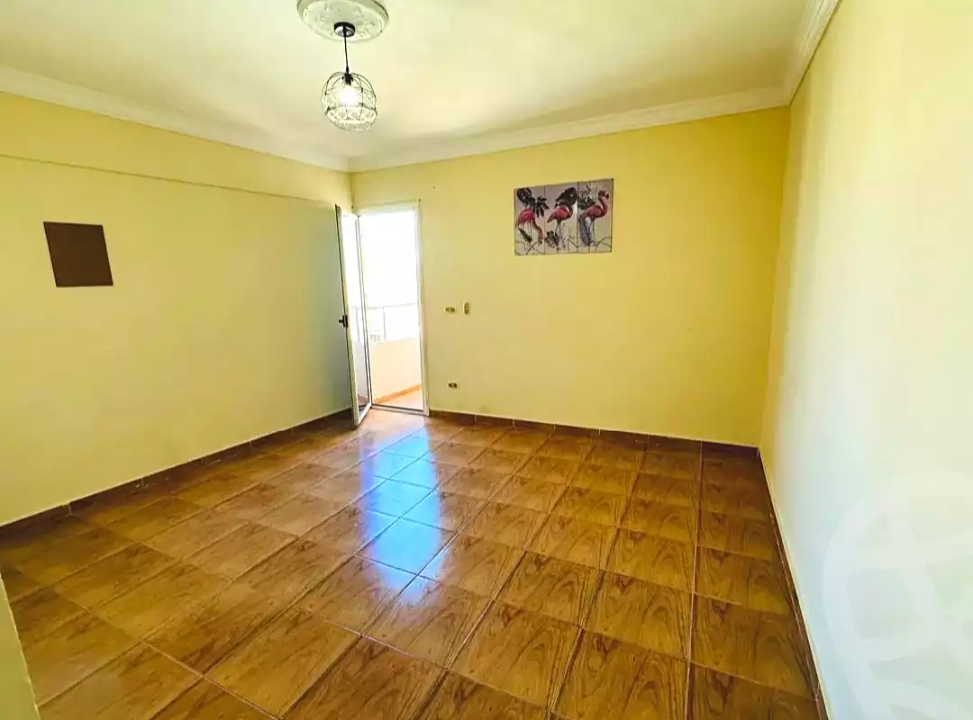 https://aqarmap.com.eg/ar/listing/6963901-for-sale-alexandria-sydy-bshr-tryq-ljysh