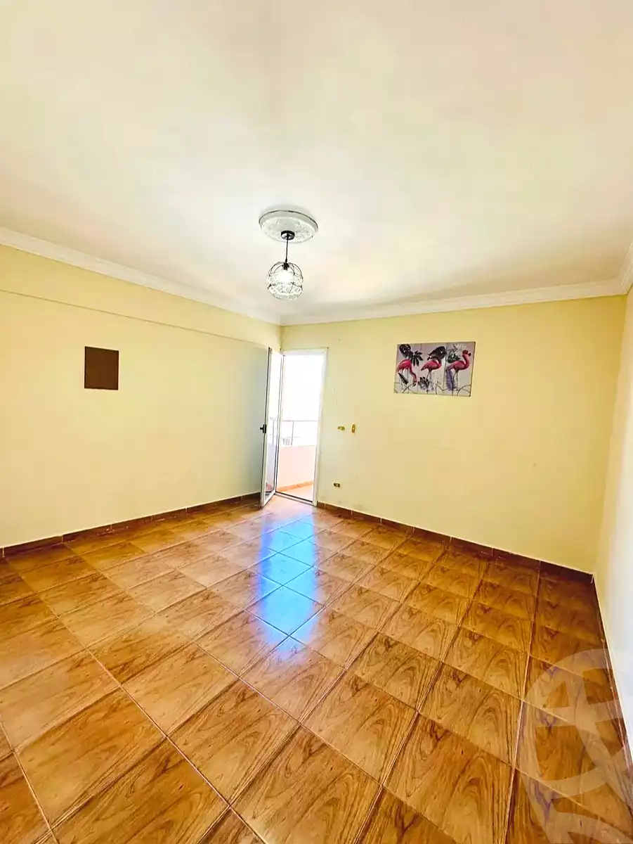 https://aqarmap.com.eg/ar/listing/6963901-for-sale-alexandria-sydy-bshr-tryq-ljysh