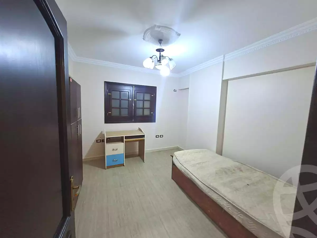 https://aqarmap.com.eg/en/listing/6963924-for-sale-cairo-helwan-helwan-el-sharkeya-mostafa-safwat-st